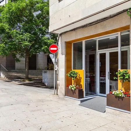 Acola Хостел *