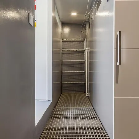 Acola Хостел Понтеведра