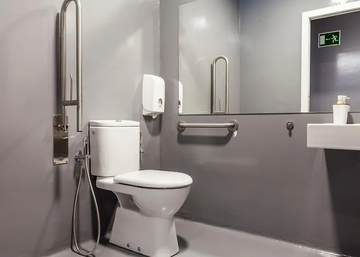 Acola * Ποντεβέντρα